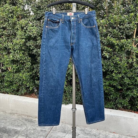 Levi’s 501 Buttonfly Blue Jeans Men’s 34 x 32 - Picture 1 of 9